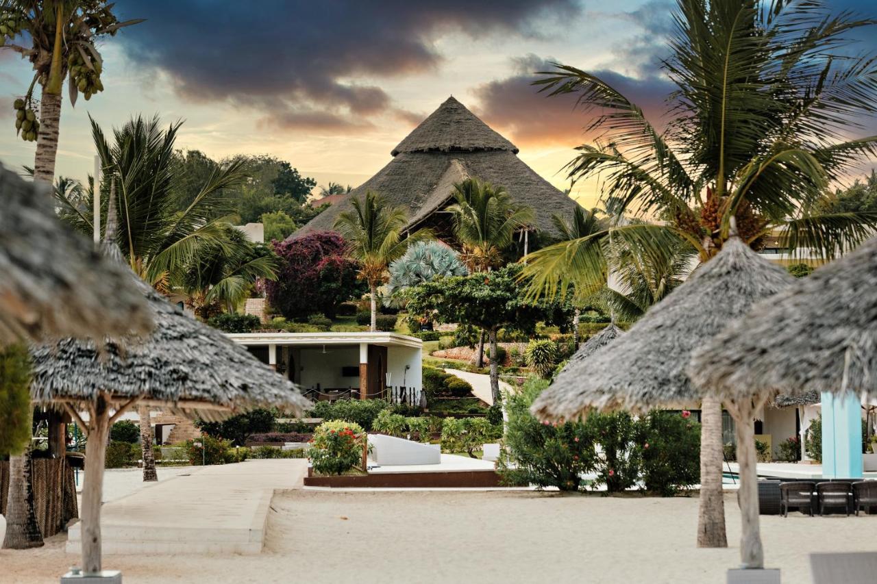Gold Zanzibar Beach House & Spa Kendwa Eksteriør billede