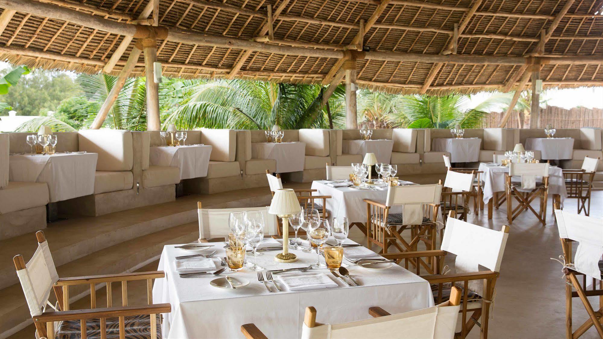 Gold Zanzibar Beach House & Spa Kendwa Eksteriør billede